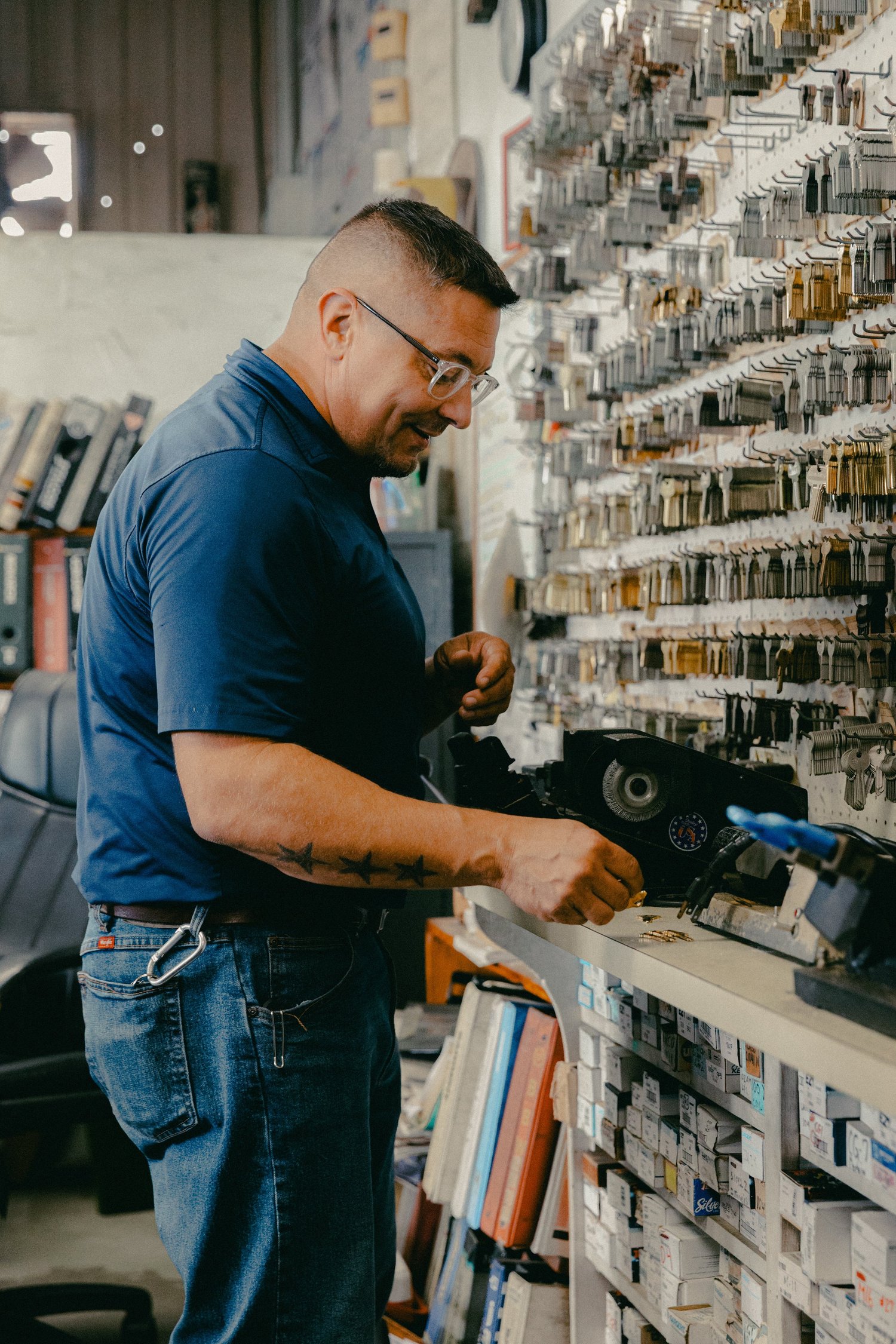 Locksmith cutting keys
